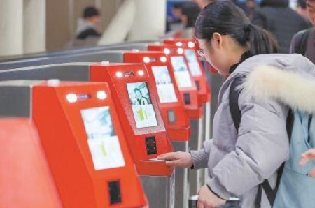 高精度高可靠性人臉識(shí)別系面市,晶振性能需求或?qū)⒃俣蕊j升